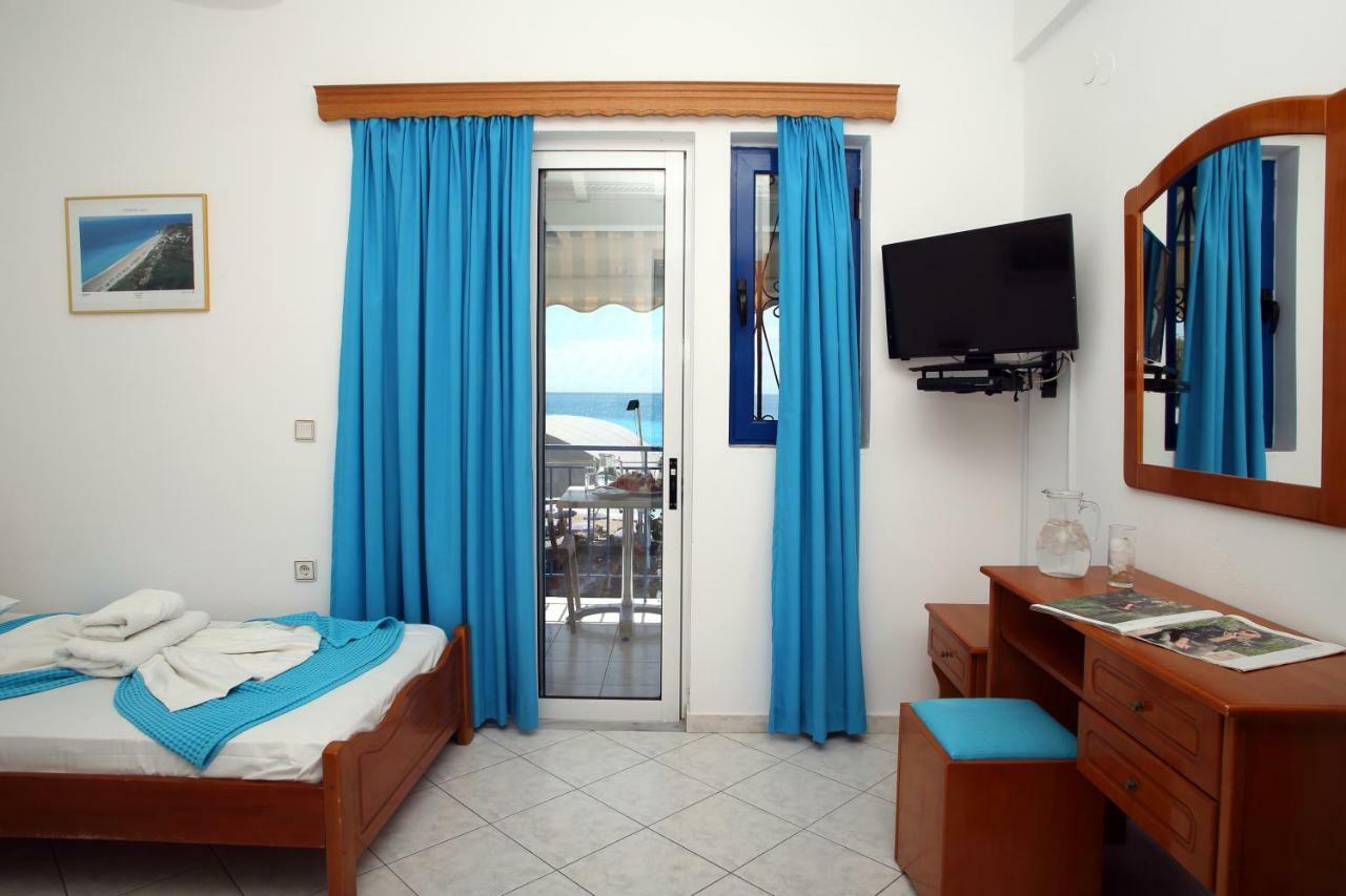 Theocharis Bros - Studios Apartments Áyios Nikítas Esterno foto